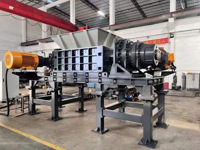 Two/Double Shaft Shredder Machine