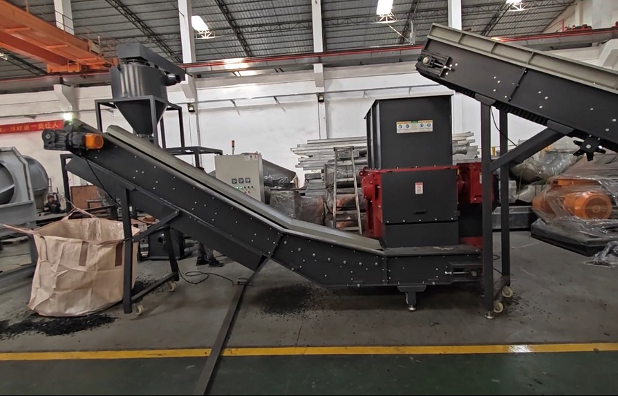 Shredding Line for Waste Tires